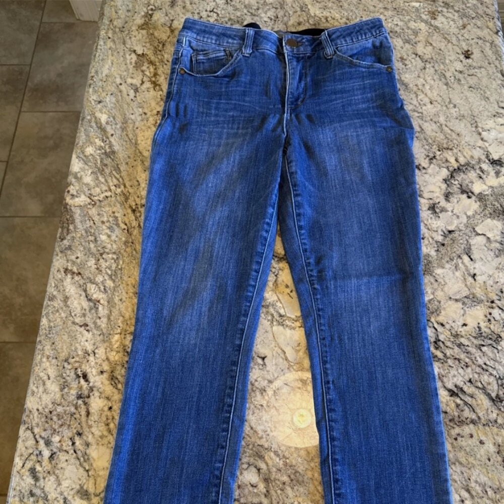 Wit & Wisdom Ab Solution High Rise Raw Hem Ankle Flare Jeans Sz. 6